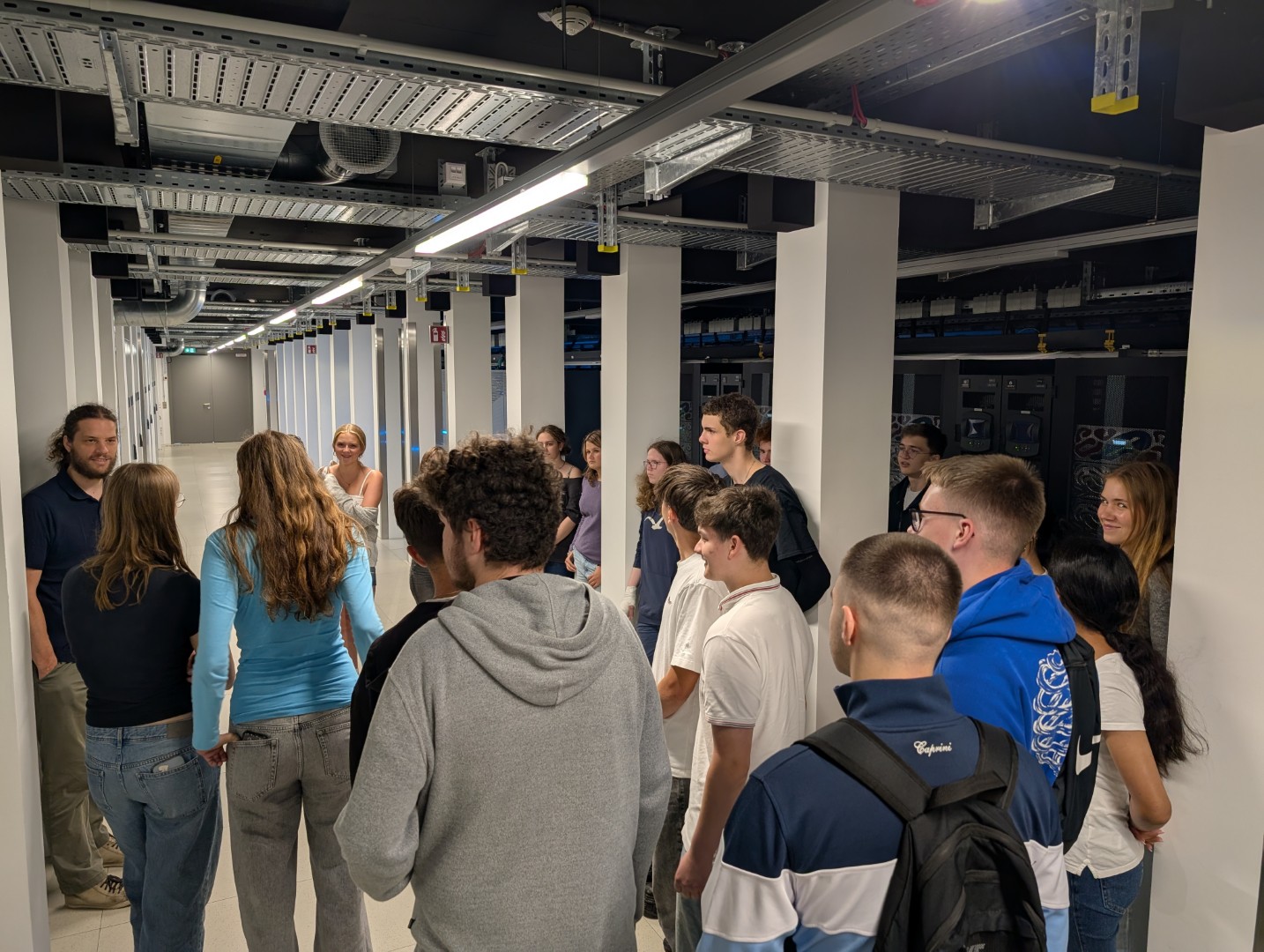 Mehr über den Artikel erfahren Informatikexkursion ins DKRZ